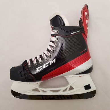 Demo CCM Jetspeed FT4 Pro Pusaudžu Hokeja Slidas