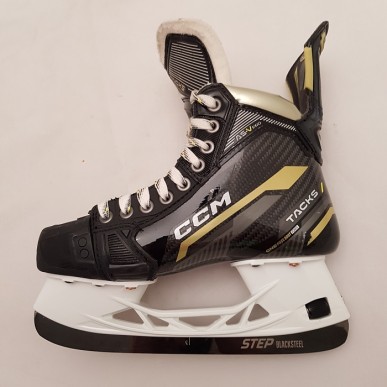 Demo CCM Tacks AS-V Pro With Runners Pusaudžu Hokeja Slidas