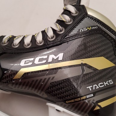 Demo CCM Tacks AS-V Pro With Runners Pusaudžu Hokeja Slidas