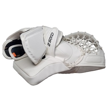 Demo CCM Axis 2 Pro Senior Goalie Glove