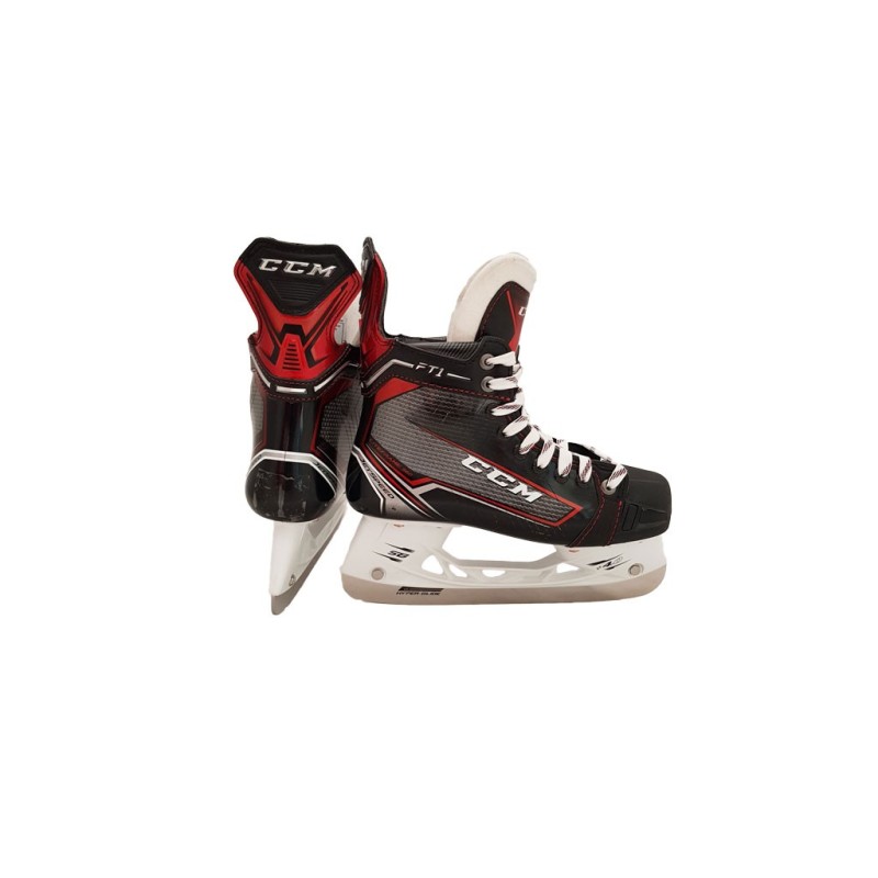 Demo CCM Jetspeed FT1 Junioru Hokeja Slidas