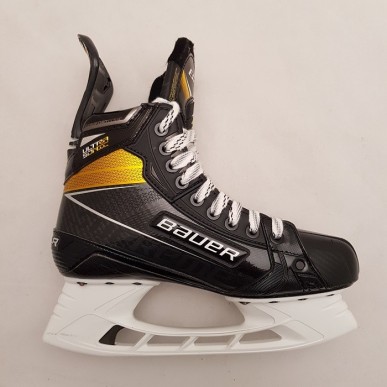 Demo BAUER Supreme Ultrasonic Pieaugušo Hokeja Slidas