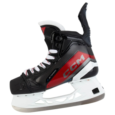 CCM Jetspeed FT680 Pusaudžu Hokeja Slidas